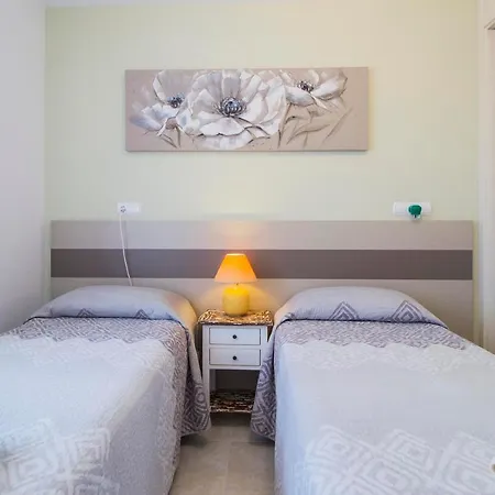 Stunning Frontline Rubino In Appartamento Calpe
